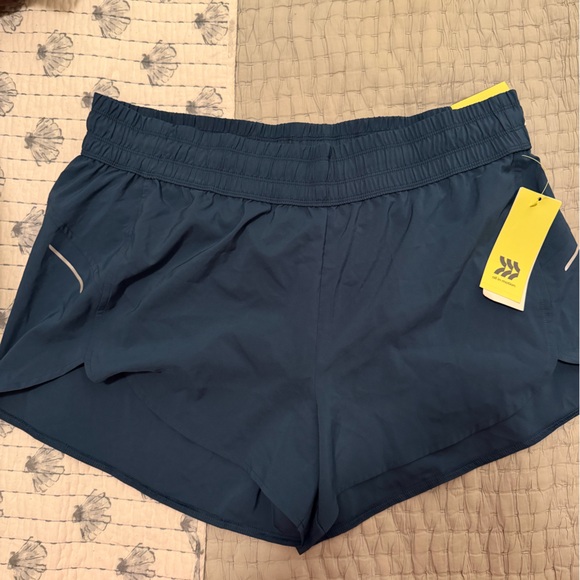 all in motion Pants - NWT all in motion Women's Navy Athletic Shorts